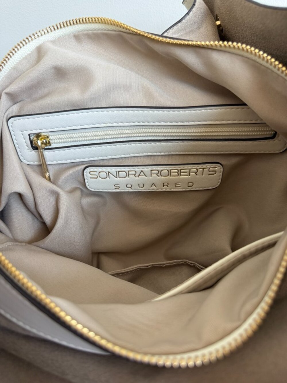 Sondra Roberts oversized tote creamy white luxe gold-tone hardware black trim - Picture 8 of 16